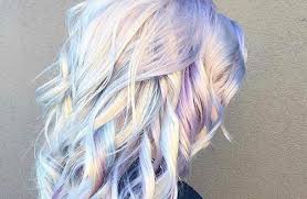 Cheveux holographiques, la nouvelle tendance 2020 2 Cheveux holographiques, la nouvelle tendance 2020