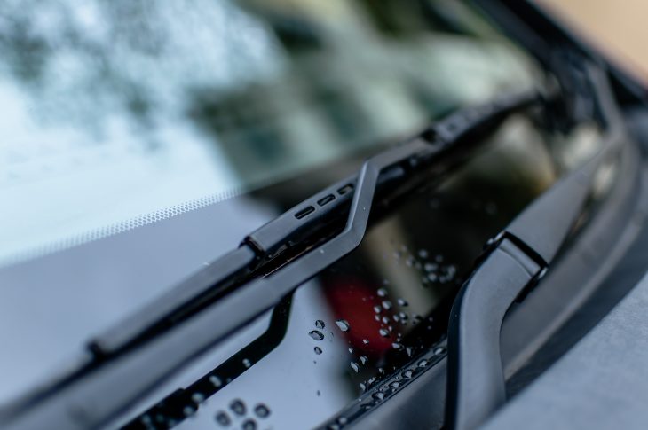 Automobiles et assurances : tout savoir sur la franchise bris de glace