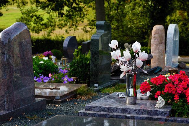 Plaque funéraire : rendre hommage de façon personnalisée à un défunt