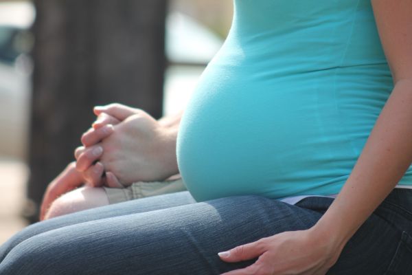 Le bola de grossesse : tout ce que vous devez savoir sur ce bijou