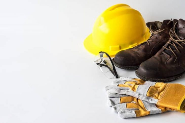 Comment se protéger pour des travaux de décoration intérieure ?