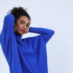 Mode femme : bien choisir son col de pull selon la silhouette