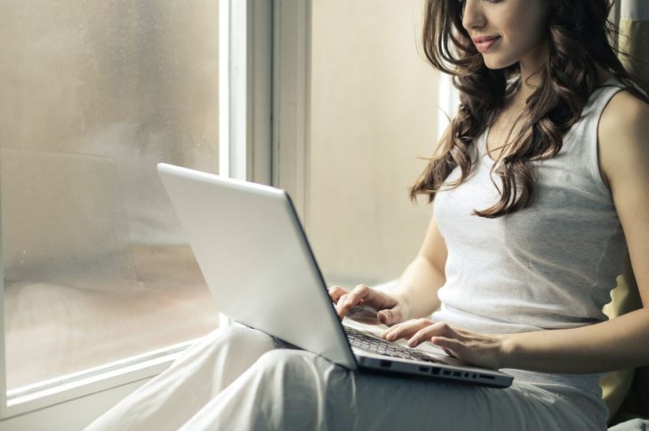 Vous cherchez l'amour en ligne? Découvrez comment et où le trouver