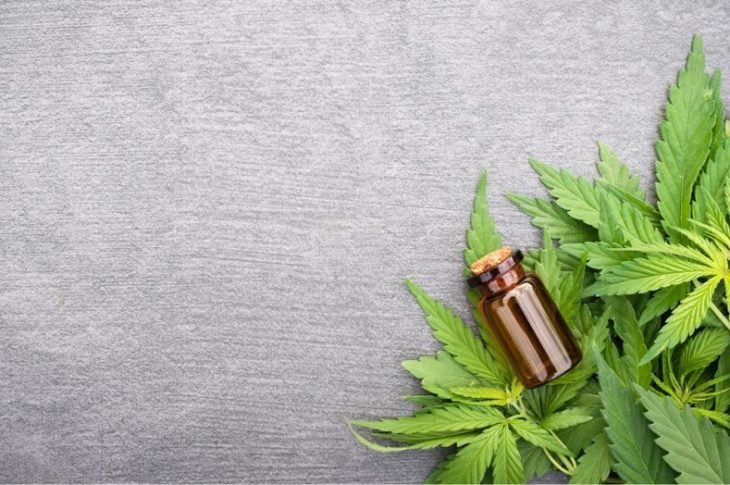 CBD ou poppers : que choisir et dans quel but ?