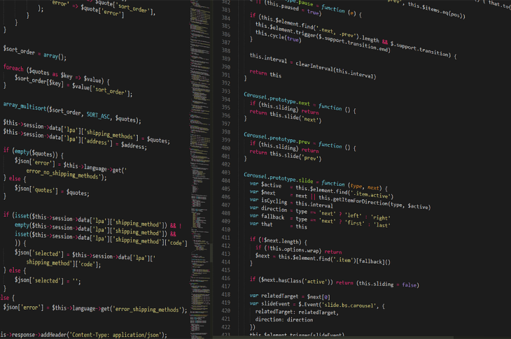 Capture d'écran de code informatique multicolore sur écran