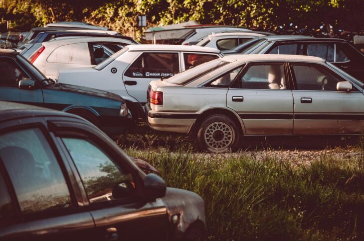 Acquisition d’une voiture d’occasion : la checklist des éléments à vérifier