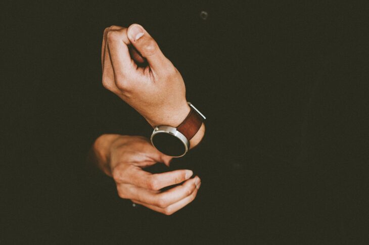 Comment bien choisir une montre automatique homme de luxe